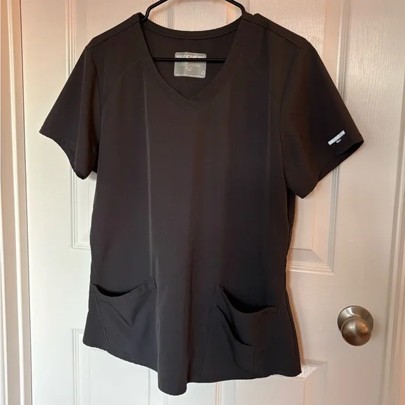 Skechers Scrub Set - Women’s Dark Gray V-Neck Scrub Top and Drawstring Pants - Picture 6 of 10